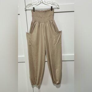 UEU Beige Smocked Waist Wide Leg Pants with Pockets – Size Small